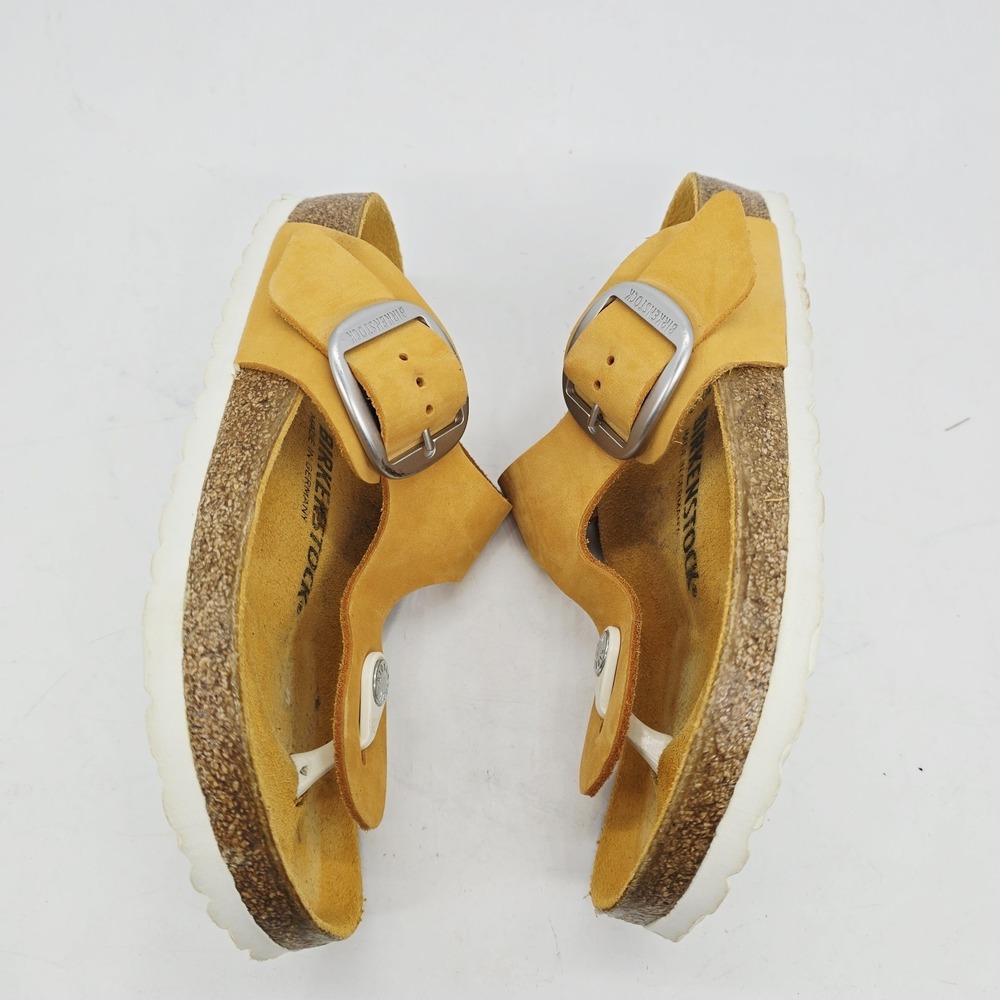 Birkenstock Sandals Womens 5 (36) Gizeh Big Buckle Nubuck Leather Apricot - Picture 3 of 7
